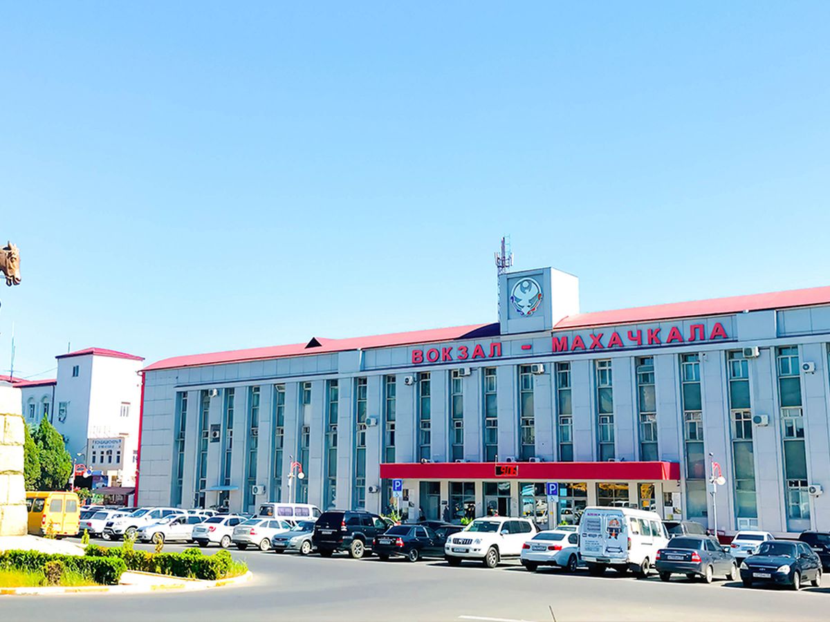 Жд вокзал в магадане